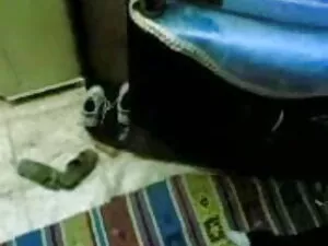 सेक्सी अधोवस्त्र में ...