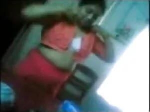 हॉर्नी बस्टी शौकीनों ...