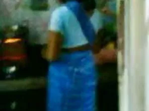 सींग का बना श्यामला  ...
