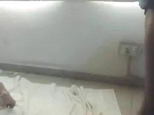 लड़की उसे उसके गधे b ...