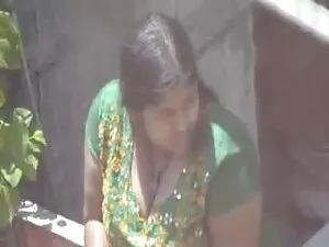 TUSHY रिले रिले पहले ...