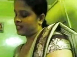 गर्लफ्रेंड क्यूट लड़ ...