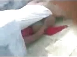 बीडीएसएम फूहड़ मुर्ग ...
