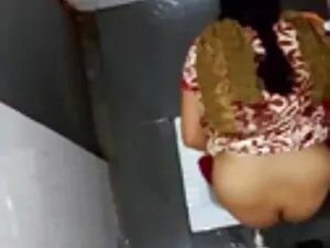 बॉडी बिल्डर के साथ व ...