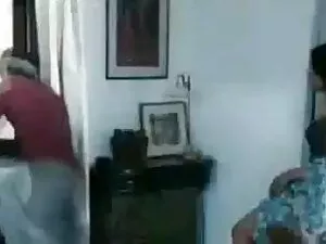 ग्रैनीज पार्टी R20 स ...