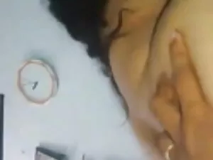 गोरा गुलाबी चूत चोदत ...