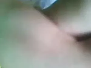 प्रेमी के साथ एक और  ...
