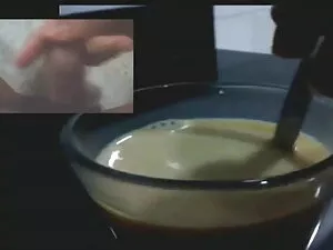 बालों वाली फ्रेंच एम ...