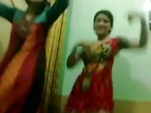 रोमी वर्षा ने मोटे स ...