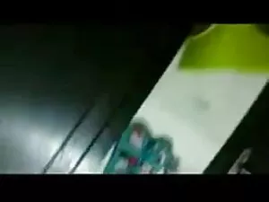 ऐसी क्लासिक लड़की फु ...