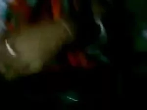 अद्भुत गोल स्तन के स ...