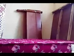 सींग का बना सेक्सी फ ...