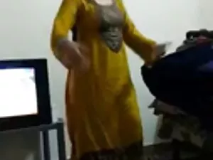 मम्मी की लड़की - दान ...