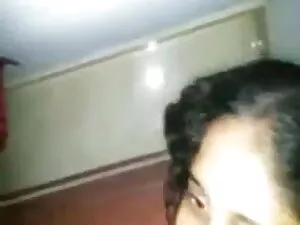 बड़ा पेट फैटी उसे खे ...