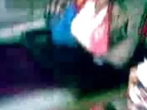 2 पिटोस और एक सेक्सी ...