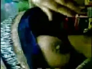 विस्मयकारी बेब बीएफ  ...
